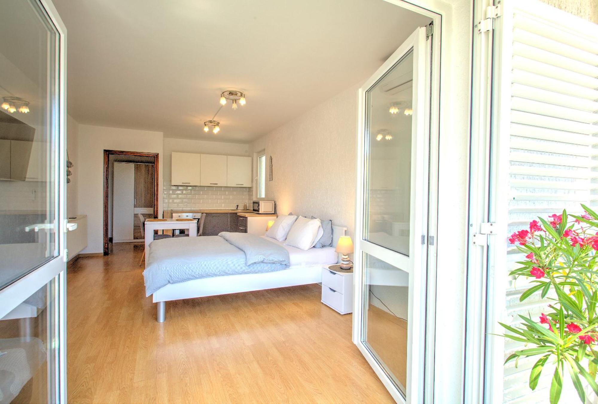 Anmarie Apartments Crikvenica Eksteriør billede