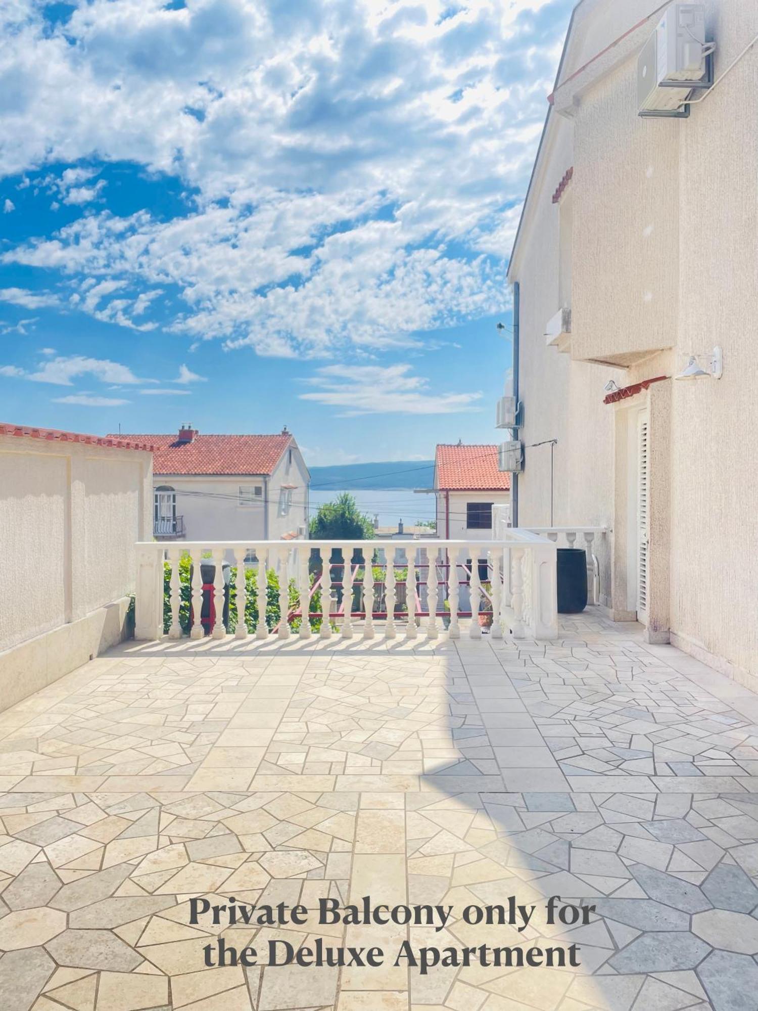 Anmarie Apartments Crikvenica Eksteriør billede